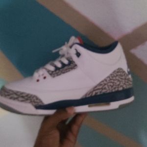 True blue 3s